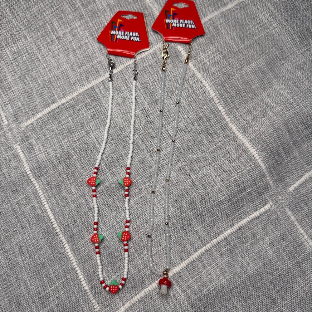 Necklace Set Strawberry and Mushrooms‎ Beaded Necklace Short Length NEW